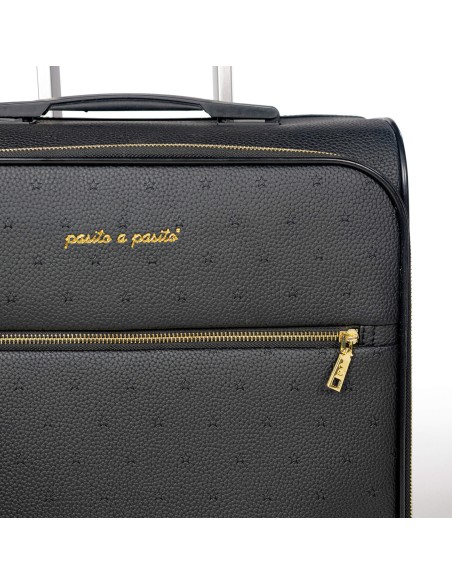 Pasito a Pasito-Trolley London